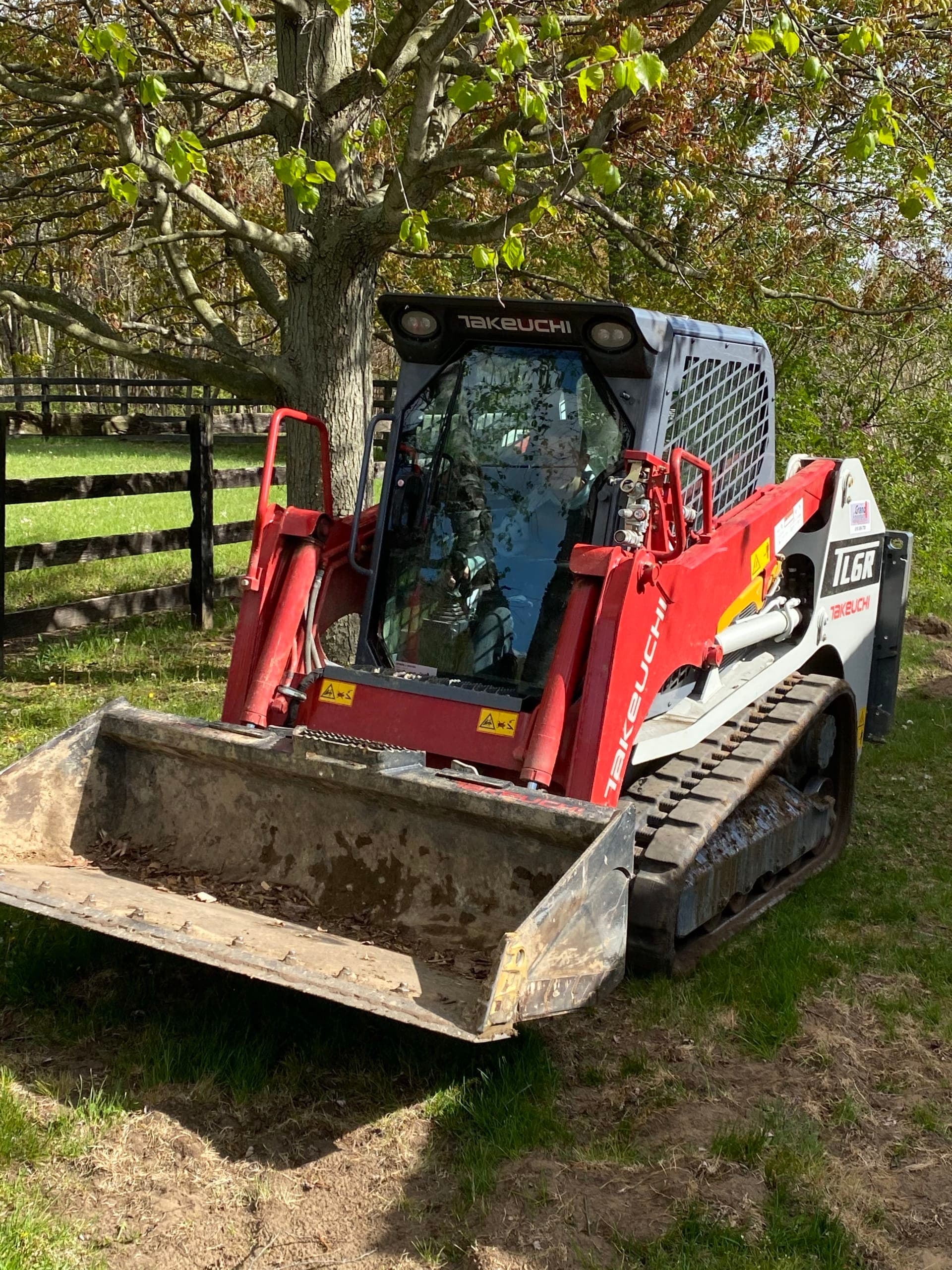 Skid Steer / Track Loader 