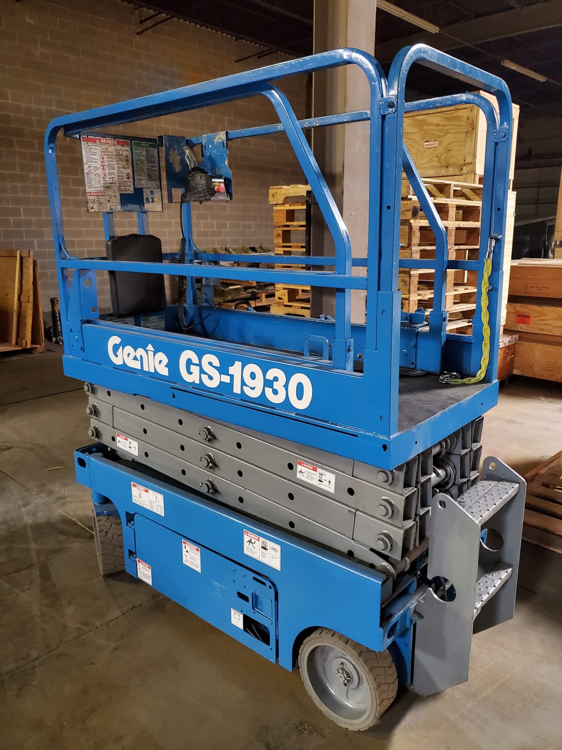 Genie GS1930 scissor lift