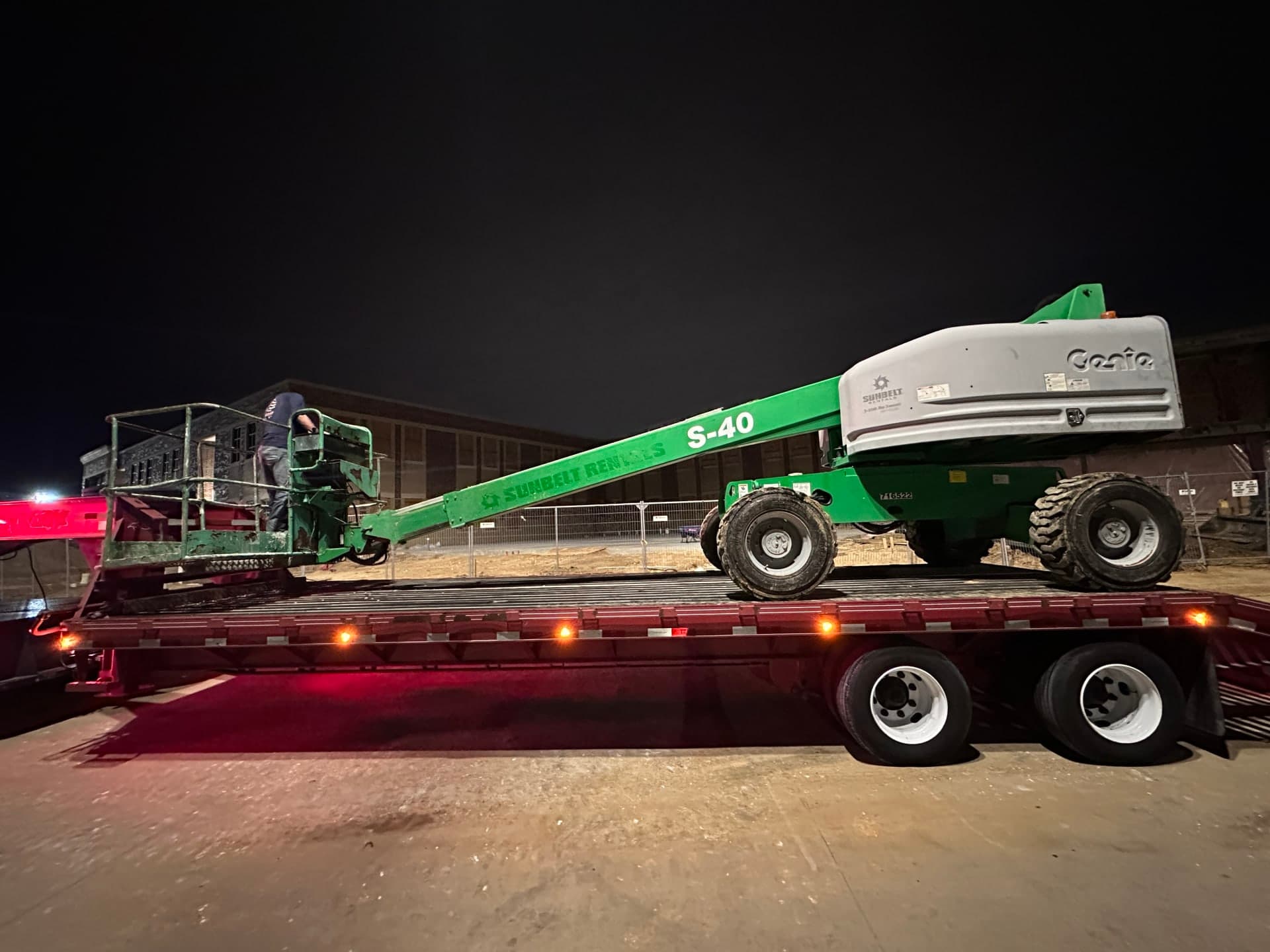 Genie S40 Boom Lift