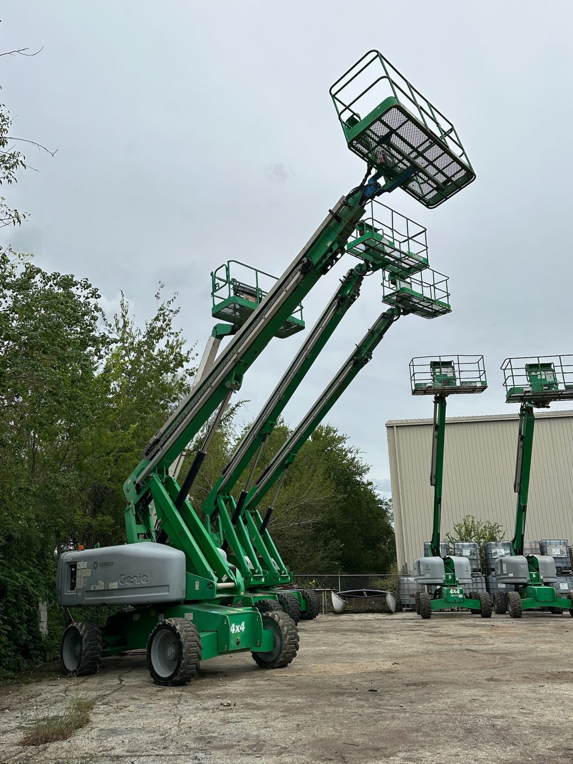 Genie S60 BOOM LIFT / MAN LIFT 60FT