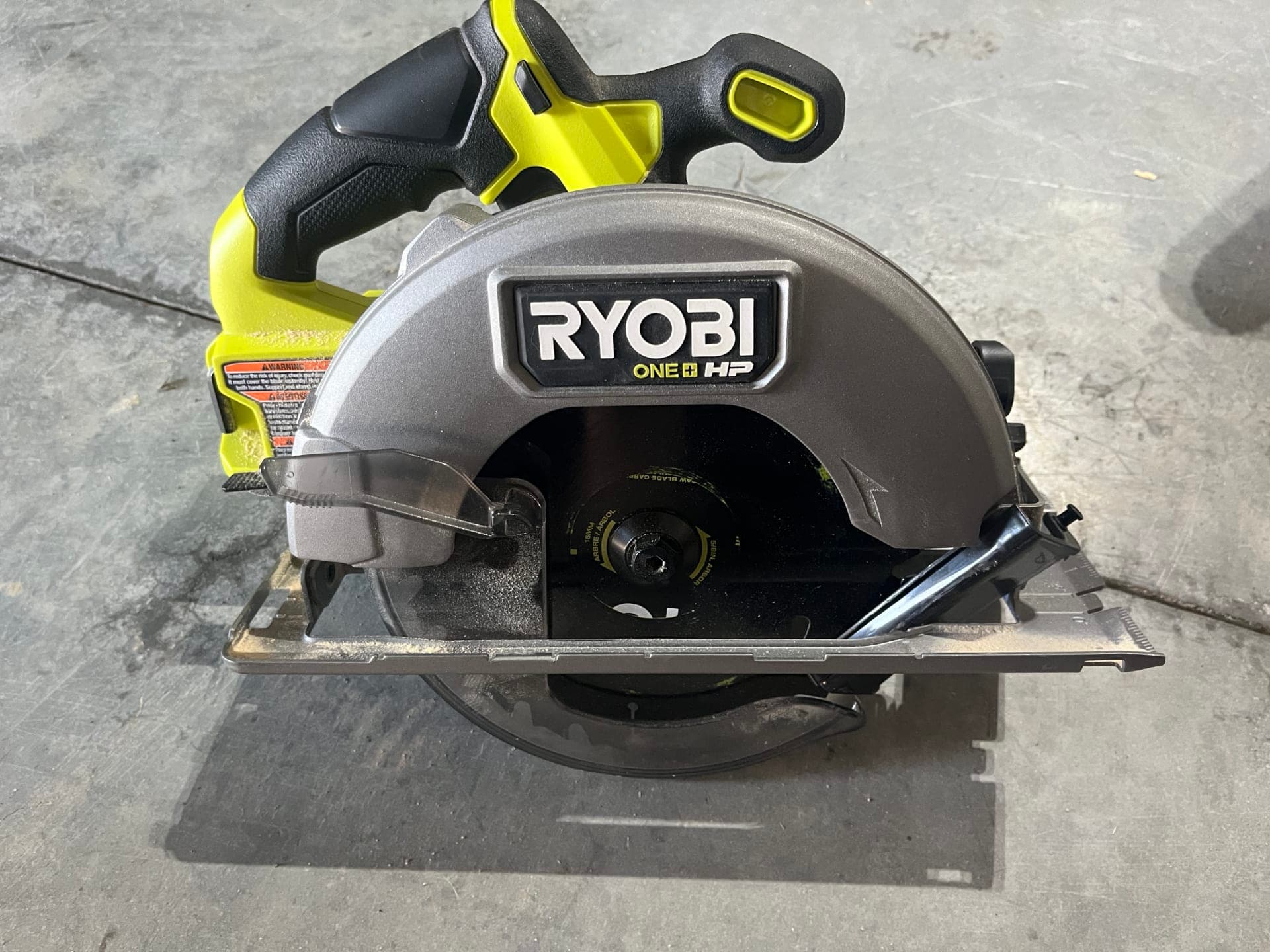 Ryobi ONE+ HP 18V Brushless Cordless 7-1/4 in. Circular Saw with ONE+ 18V 2.0 Ah Lithium-Ion HIGH PERFORMANCE Battery