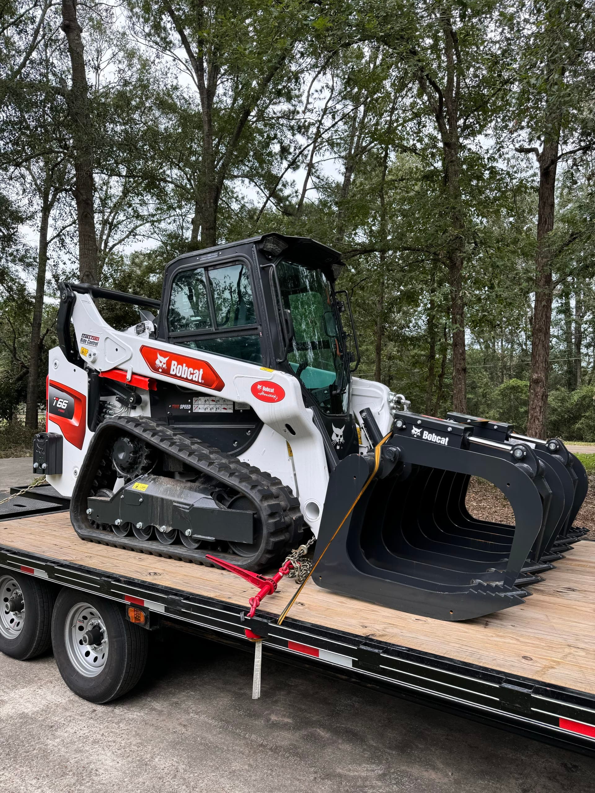 2024 Bobcat T66 A/C Cab