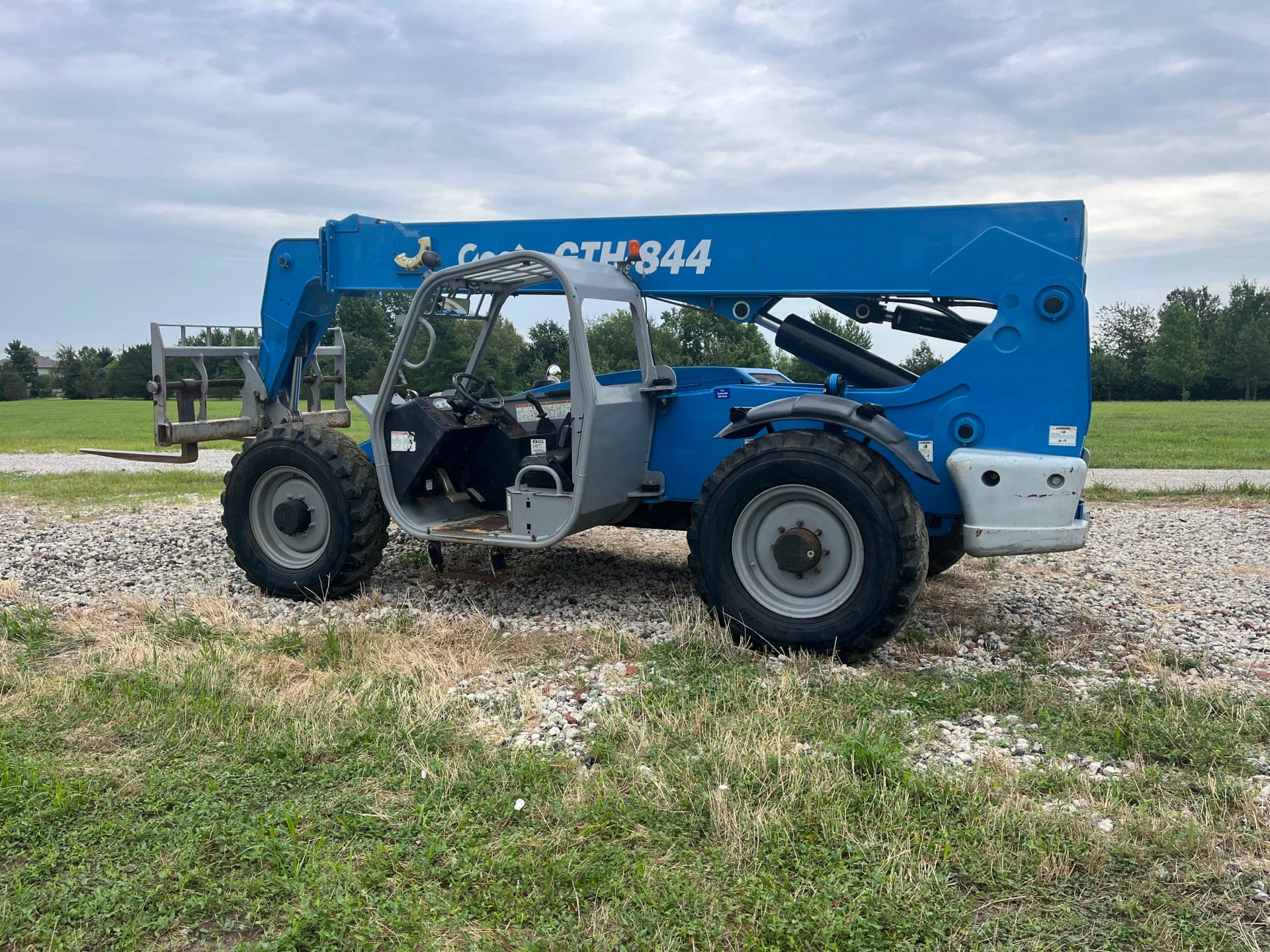 Genie GTH844 Telehandler
