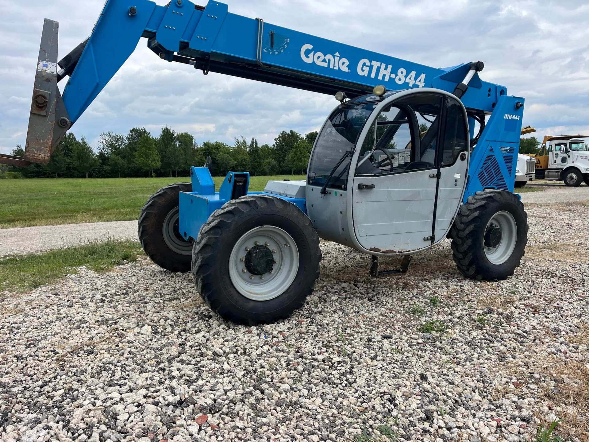 Genie GTH844 Telehandler